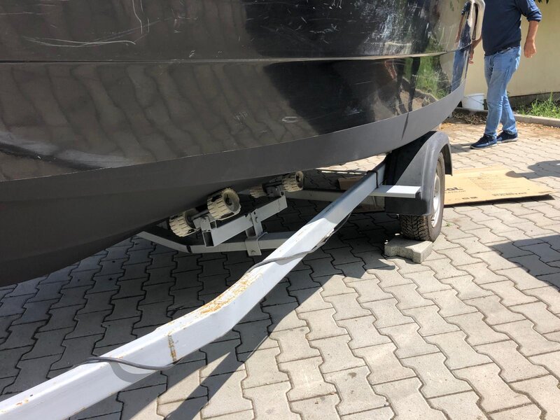 Ambarcatiune Quicksilver 460 Cabin